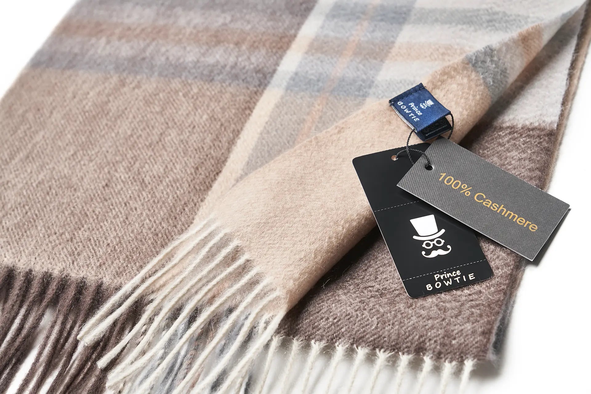 (Beige) Cashmere Schal 100% Kaschmir – Detailansicht Prince Bowtie Label