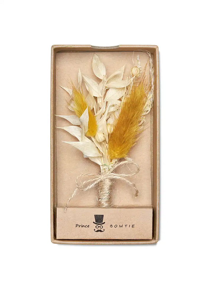 Hochzeitsanstecker aus Trockenblumen