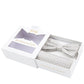(Beige) Fliege Einstecktuch Set Sterlington – Geschenkbox schräg geöffnet