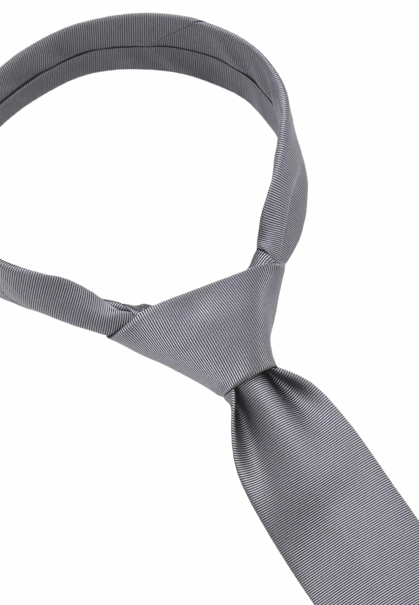 (Grau) Uni Seidenkrawatte 6cm Knotenansicht Detail Seidenglanz