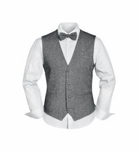 (Grau) Westen Set Herren Tweed mit Fliege – Outfit auf Mannequin mit weißem Hemd